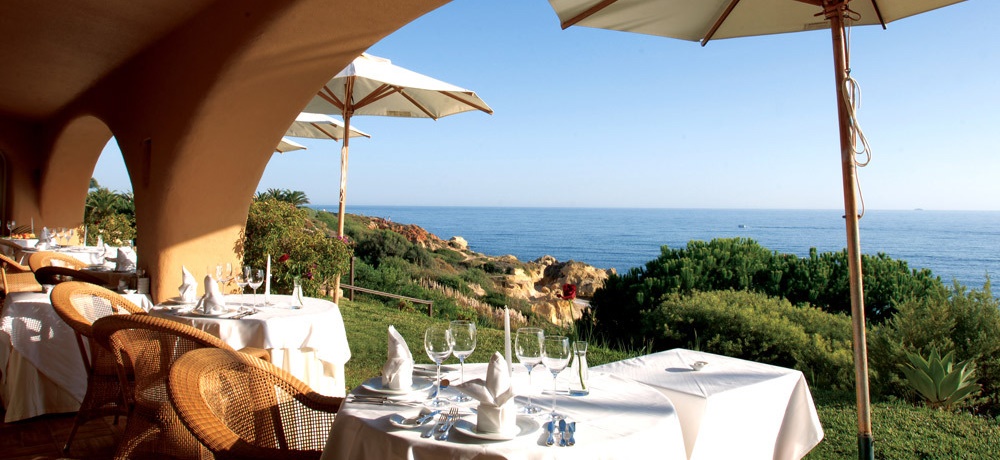 vila-joya-restaurant-terrace-view_lg